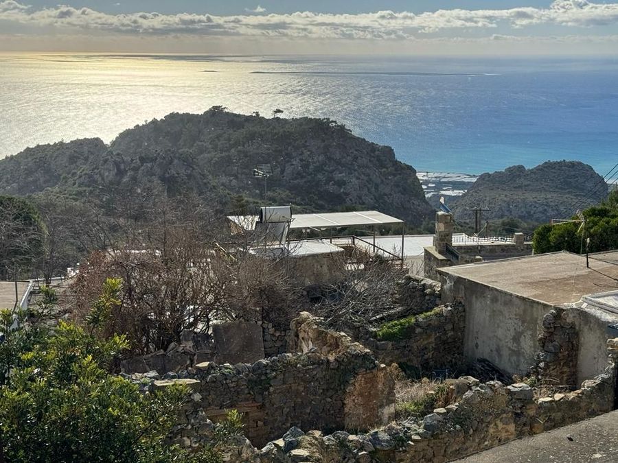 Land Plot for sale Anatoli (Ierapetra) Plot of land with old building