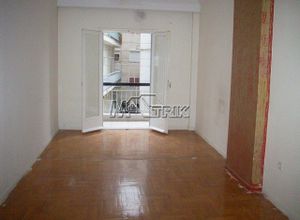 Apartment, Kato Toumpa