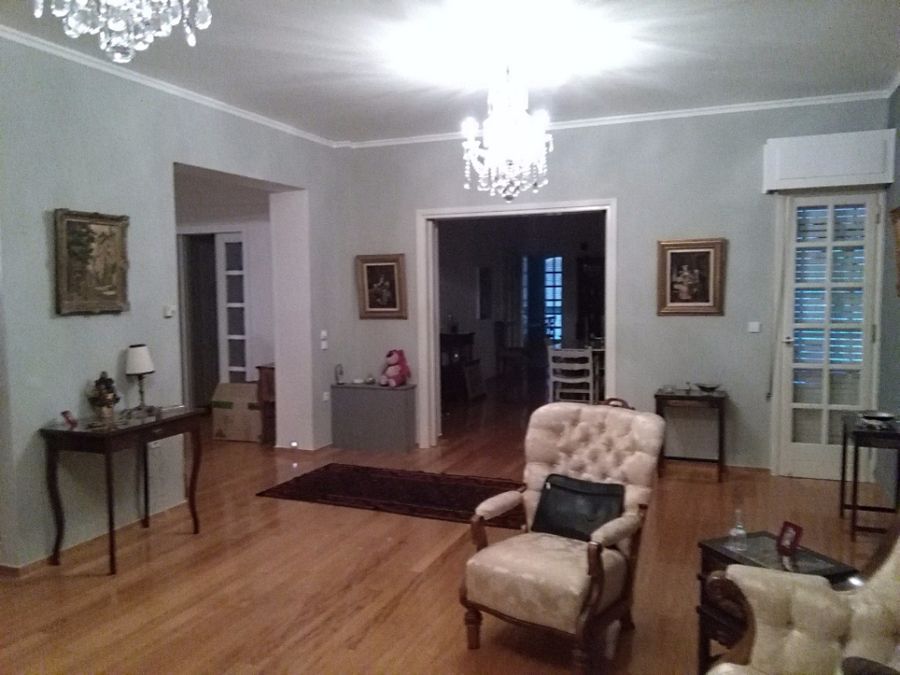 Photo 100659088