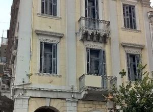 Κτίριο επαγγελματικών χώρων, Πάτρα - Κέντρο