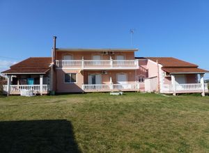 Λοιπές Κατηγορίες Επαγγελματικής Στέγης, Λευκίμμη