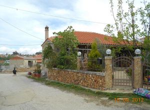 Μονοκατοικία προς πώληση Ξυλαγανή (Μαρώνεια) 400 τ.μ. 4 Υπνοδωμάτια