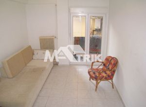Apartment, Martiou