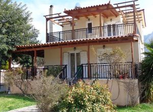 Μεζονέτα προς πώληση Περαχώρα (Λουτράκι-Περαχώρα) 127 τ.μ. 2 Υπνοδωμάτια
