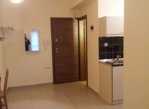 Studio/Γκαρσονιέρα, Ροτόντα