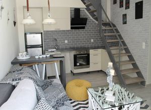 Maisonette, Pefkochori