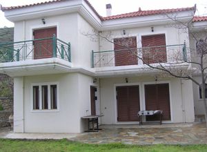 Μονοκατοικία προς πώληση Τσακαίοι (Στύρα) 141 τ.μ. 2 Υπνοδωμάτια