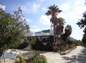 Βίλλα για ενοικίαση Νάξος 400 τ.μ. 6 Υπνοδωμάτια
