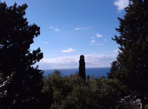 Plot Paxoi