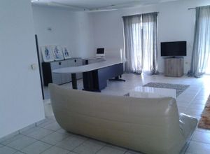 Apartment, Center