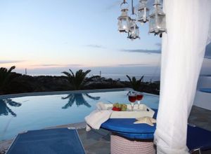 Βίλλα προς πώληση Πάρος 300 τ.μ. 4 Υπνοδωμάτια