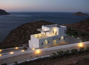 Βίλλα προς πώληση Λέρος Ξηρόκαμπος 330 τ.μ. 3 Υπνοδωμάτια