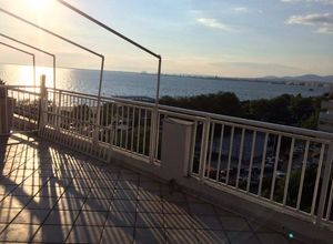 Apartment, Martiou
