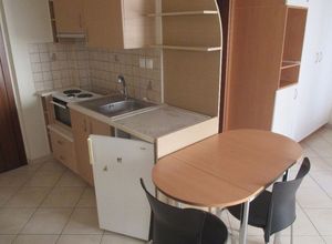 Studio/Γκαρσονιέρα για ενοικίαση Κέντρο (Ιωάννινα) 32 τ.μ. 1 Υπνοδωμάτιο