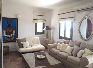 Μεζονέτα προς πώληση Πούντα (Πάρος) 170 τ.μ. 4 Υπνοδωμάτια Νεόδμητο