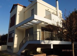 Μονοκατοικία προς πώληση Άγιοι Θεόδωροι 300 τ.μ. 3 Υπνοδωμάτια Νεόδμητο