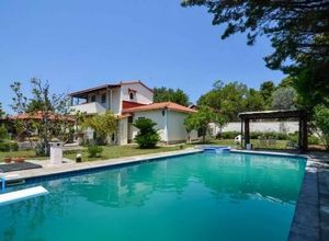 Detached House for sale Malakonta (Eretria) 230 m<sup>2</sup> 3 Bedrooms