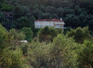 Μονοκατοικία προς πώληση Βαθύ (Γύθειο) 153 τ.μ. 4 Υπνοδωμάτια