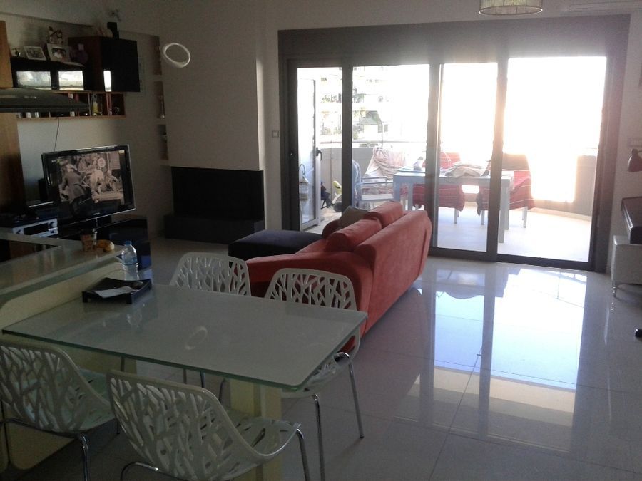 Photo 125842339