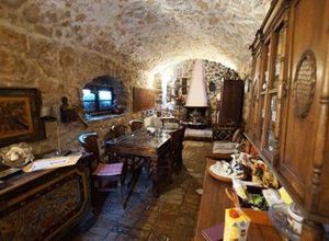 Κτίριο προς πώληση Στούπα (Λεύκτρος) 330 τ.μ. 1 Υπνοδωμάτιο