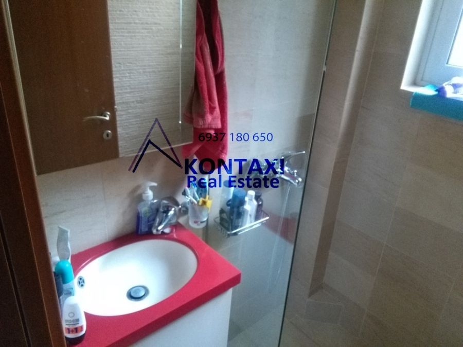 Photo 127586317