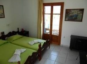 Paros