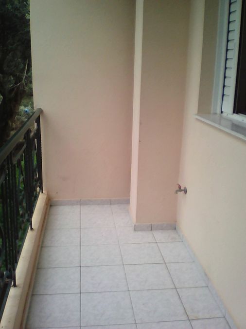 Photo 128335762