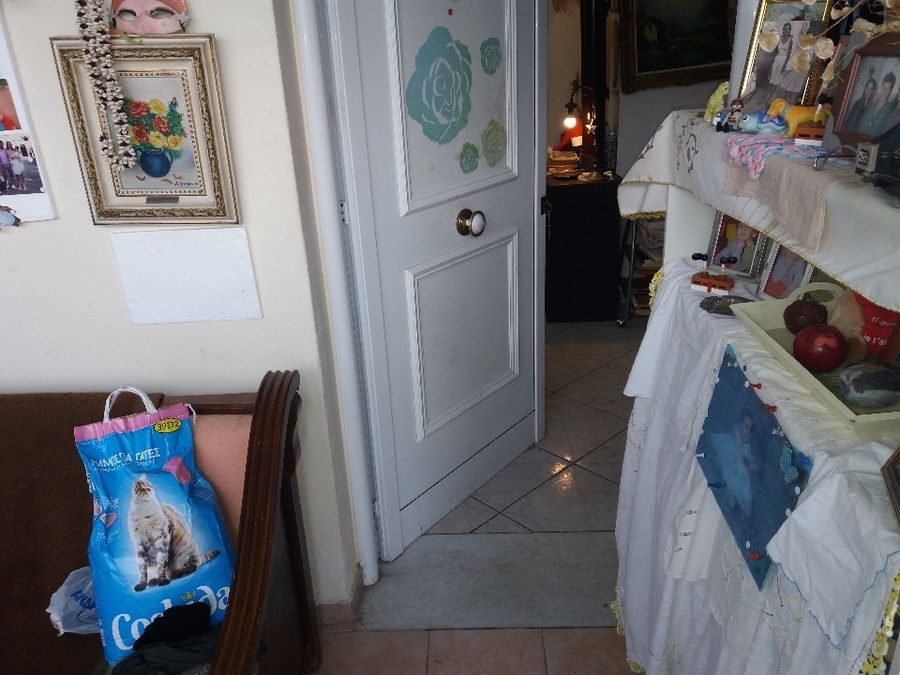 Photo 128904976