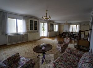 Μονοκατοικία προς πώληση Εκάλη 230 τ.μ. 3 Υπνοδωμάτια