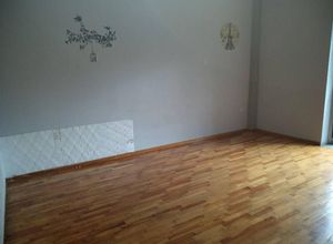 Studio Flat, Kato Toumpa