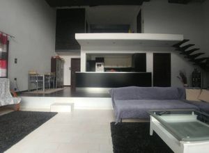 Μονοκατοικία προς πώληση Κέντρο (Κοιλάδα) 240 τ.μ. 2 Υπνοδωμάτια Νεόδμητο