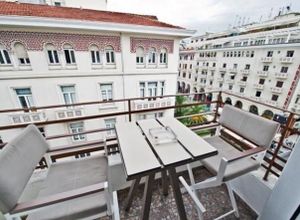 Apartment, TIF - University Area