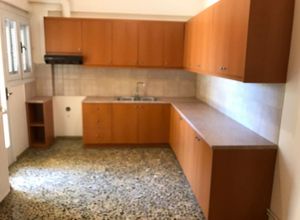 Apartment, Poros