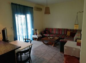 Studio/Γκαρσονιέρα προς πώληση Κέντρο (Παραλία) 100 τ.μ. 2 Υπνοδωμάτια
