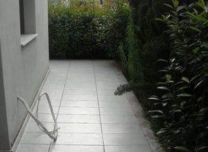 Μεζονέτα, Χαριλάου
