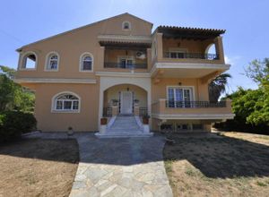 Μονοκατοικία προς πώληση Παρέλι (Κέρκυρα) 250 τ.μ. 6 Υπνοδωμάτια