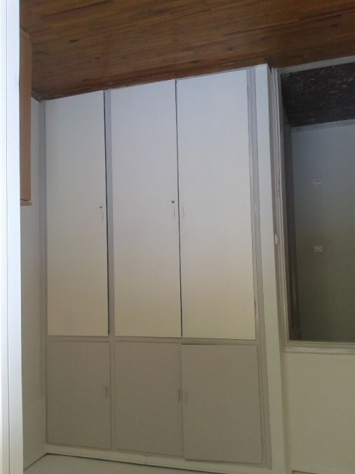 Photo 143887051