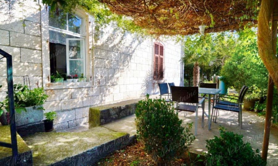 slažem se potpuno inteligencija  Kuća na prodaju, 250m2, 1.000€ - Dubrovnik | Indomio.hr