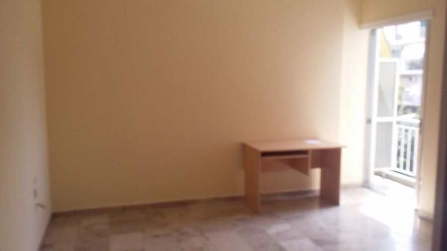 Photo 144168106