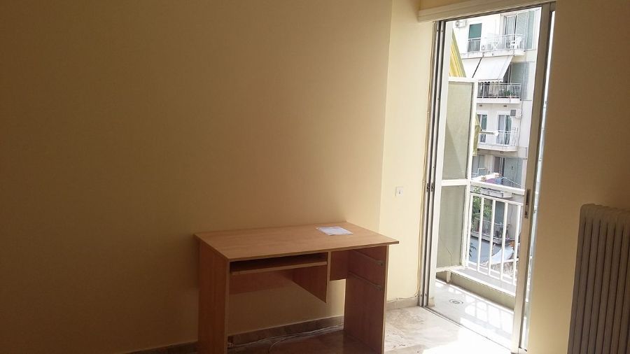 Photo 144168124