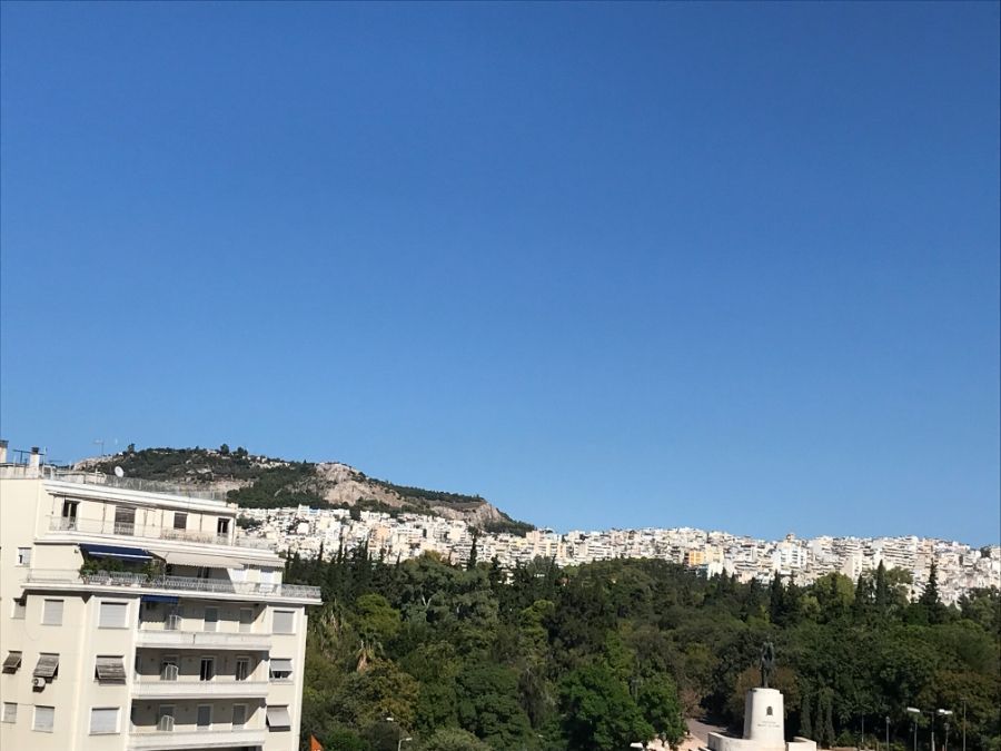 Photo 146050330