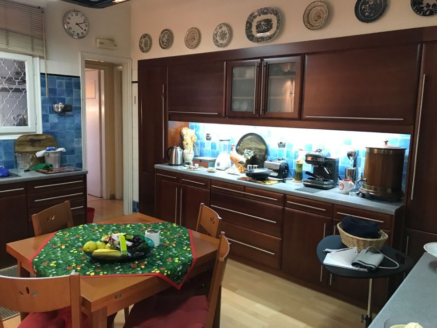 Photo 146050348