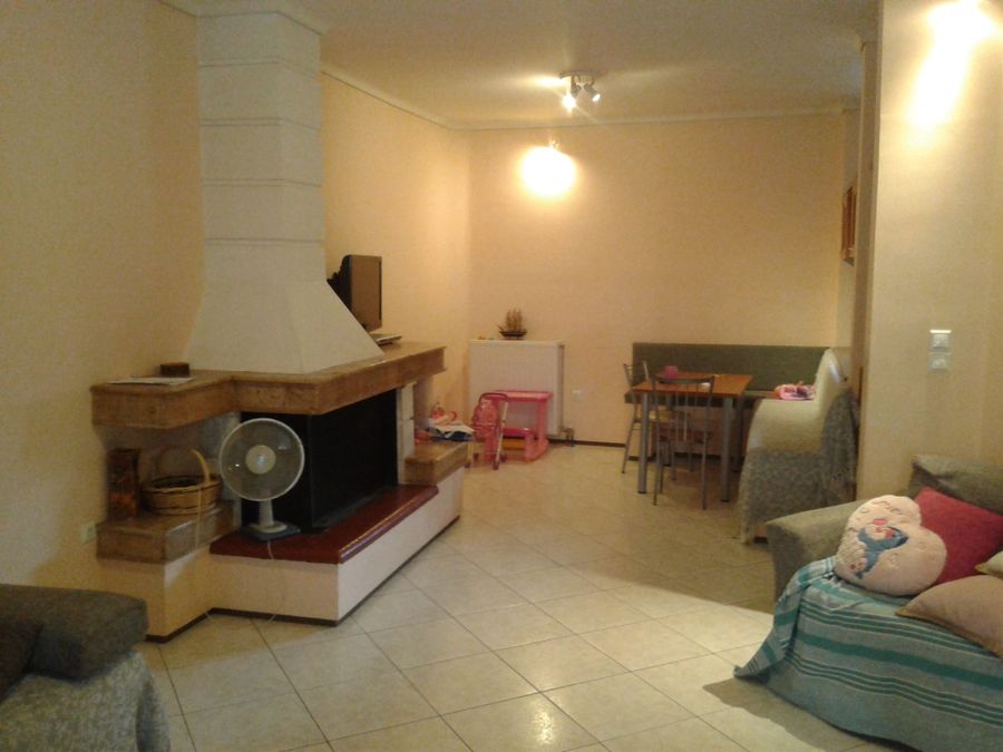 Photo 146310796