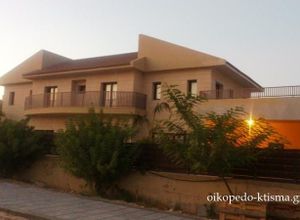 Μονοκατοικία προς πώληση Αγία Βαρβάρα Λευκωσίας 800 τ.μ. 5 Υπνοδωμάτια