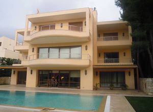 Maisonette, Ekali