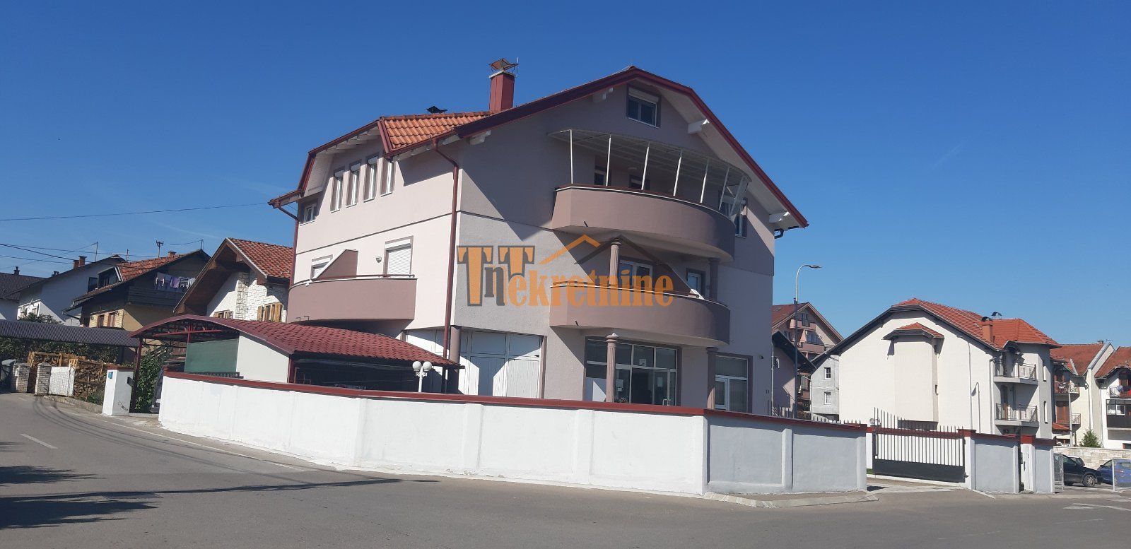 Apartment complex 500sqm for sale, Petricevac Listing 9054107