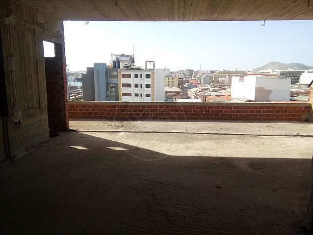 Center - Port