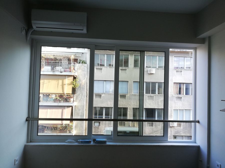 Photo 195854932