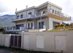 Maisonette, Mikri Mantineia