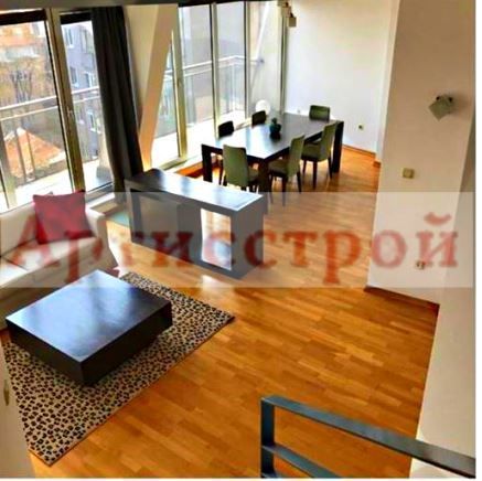 Снимка 229658410